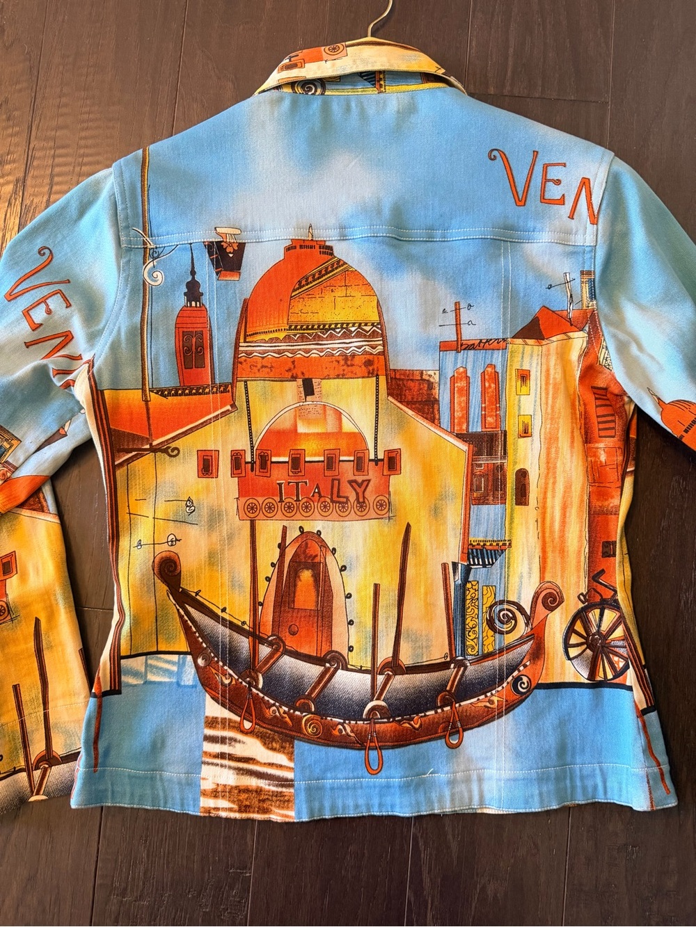 Italy Print stretch fitted jacket w/ scenes from Venice - Picture 2 of 10